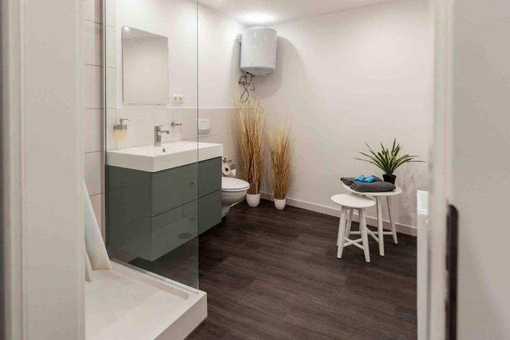 Stilvolles Apartment In Zentraler Lage Bremen Eksteriør billede